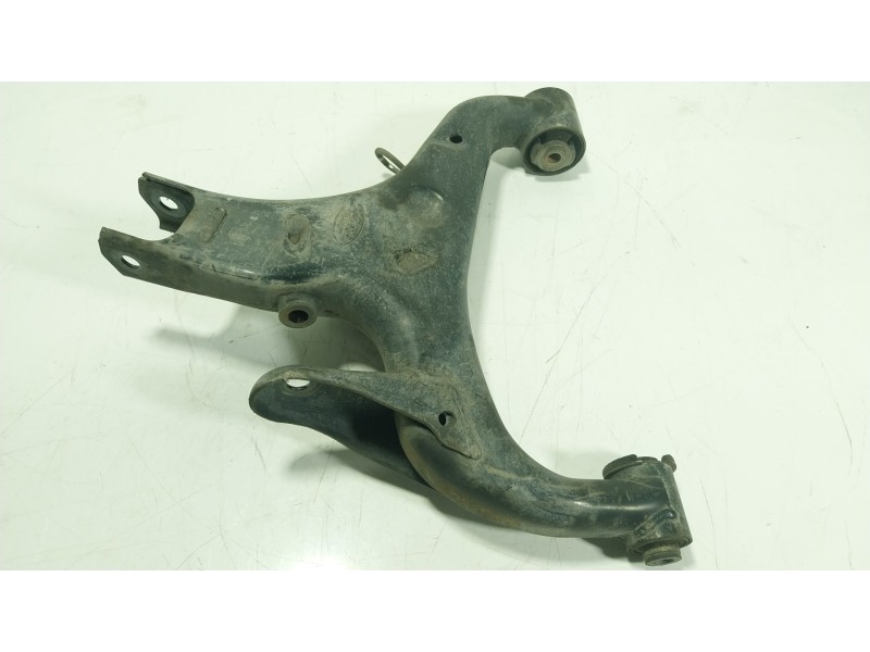 Recambio de brazo suspension inferior trasero derecho para land rover discovery iv (l319) 2.7 td 4x4 referencia OEM IAM LR019979