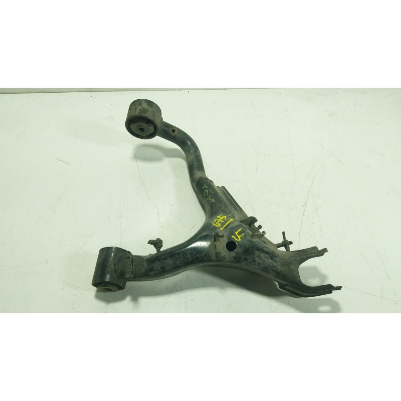 Recambio de brazo suspension superior trasero derecho para land rover discovery iv (l319) 2.7 td 4x4 referencia OEM IAM LR010523