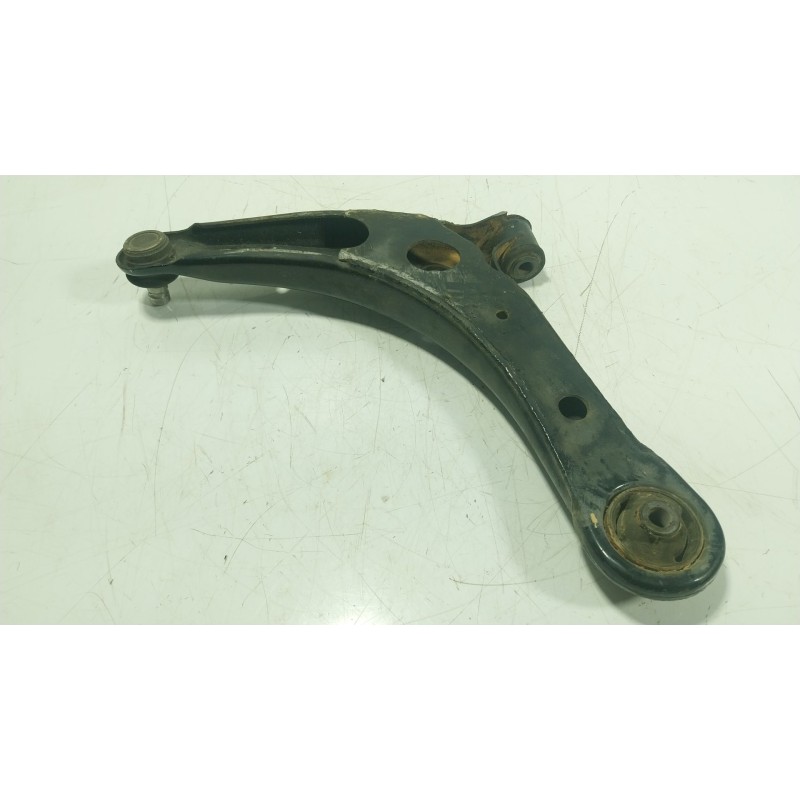 Recambio de brazo suspension inferior delantero derecho para mitsubishi asx (ga_w_) 1.8 di-d (ga6w) referencia OEM IAM   