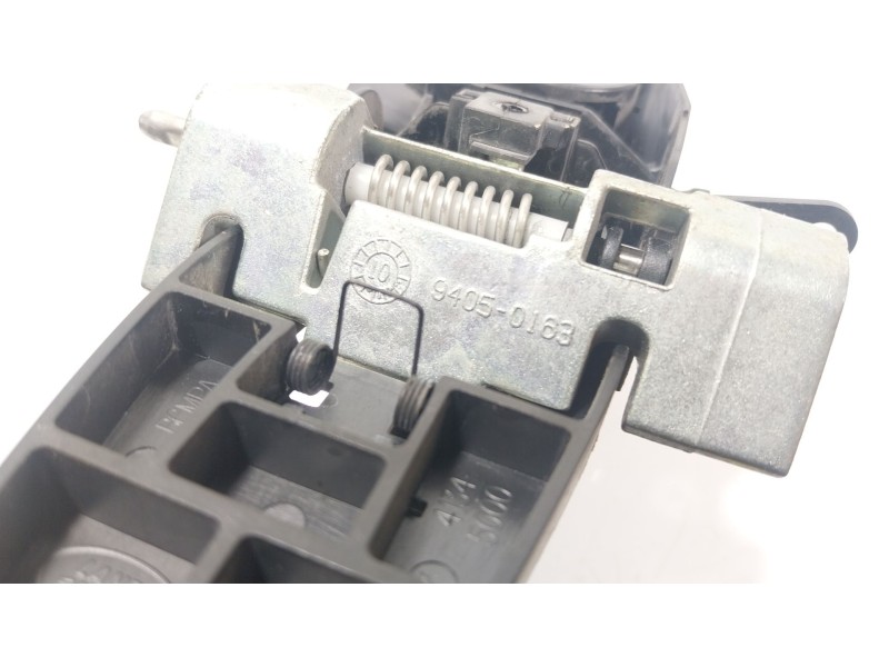 Recambio de maneta exterior delantera izquierda para land rover discovery iv (l319) 2.7 td 4x4 referencia OEM IAM CXA500050 9405