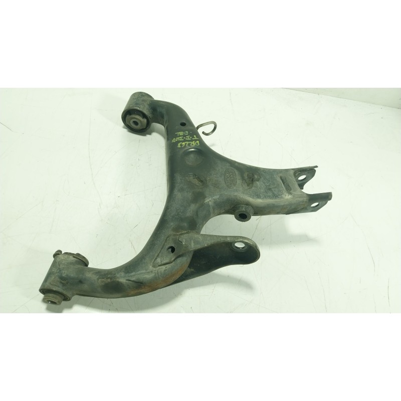 Recambio de brazo suspension inferior trasero izquierdo para land rover discovery iv (l319) 2.7 td 4x4 referencia OEM IAM LR0199