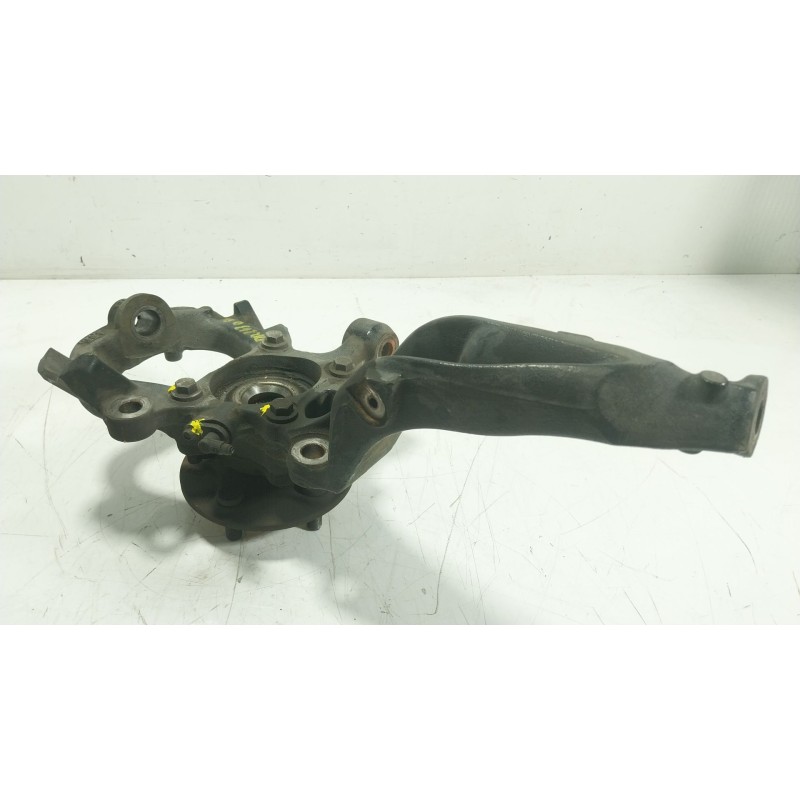 Recambio de mangueta delantera derecha para land rover discovery iv (l319) 2.7 td 4x4 referencia OEM IAM LR014140  