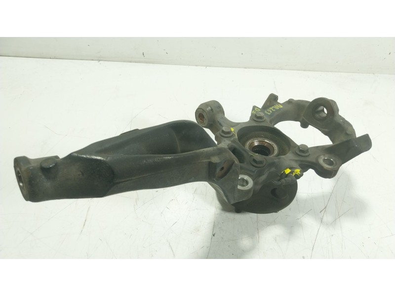 Recambio de mangueta delantera izquierda para land rover discovery iv (l319) 2.7 td 4x4 referencia OEM IAM LR014142  