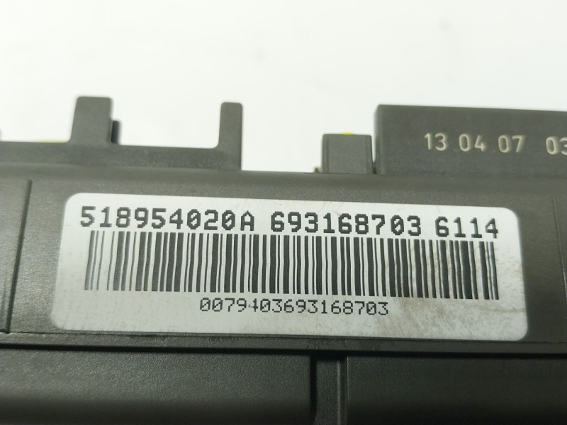 Recambio de caja reles / fusibles para bmw x5 (e70) 3.0 d referencia OEM IAM 61146931687 693168703 