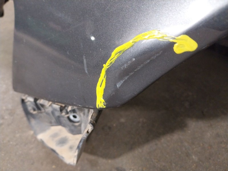 Recambio de aleta delantera izquierda para volvo s40 ii (544) 2.0 d referencia OEM IAM   