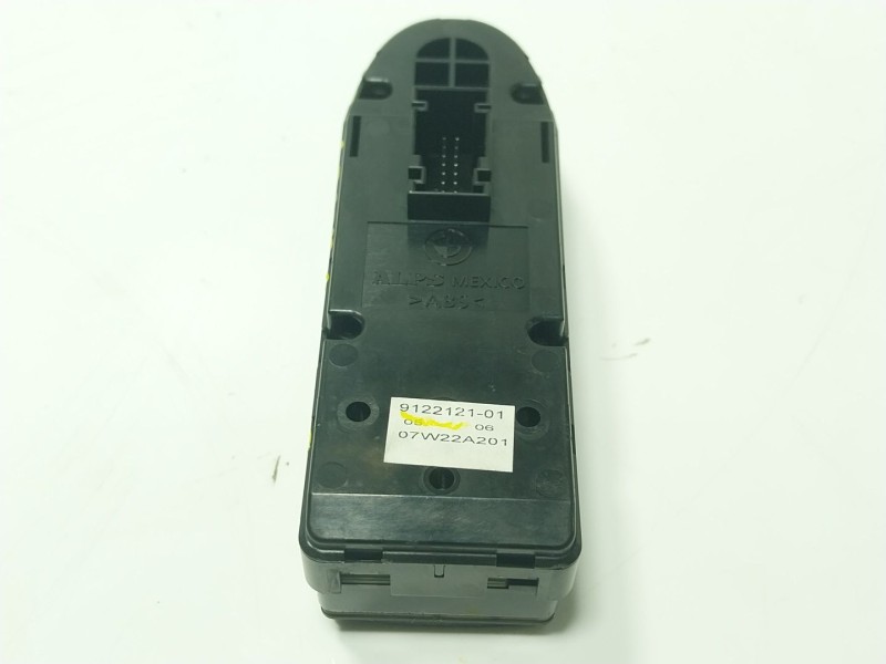 Recambio de mando elevalunas delantero izquierdo para bmw x5 (e70) 3.0 d referencia OEM IAM 61319218044 912212101 