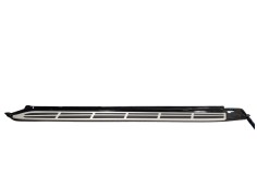 Recambio de faldon lateral para bmw x7 (g07) xdrive 40 d mild-hybrid referencia OEM IAM 51779478332  