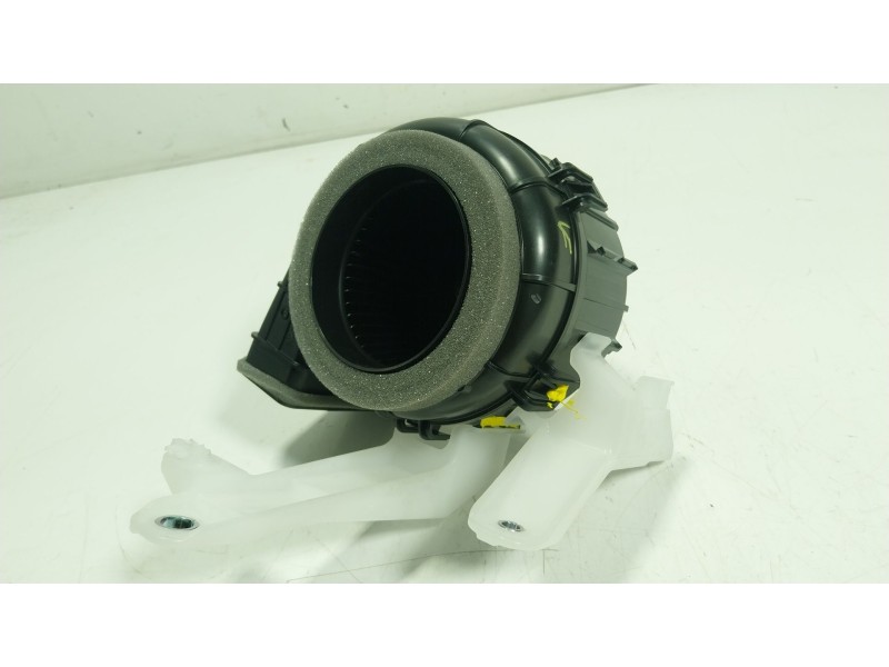 Recambio de motor calefaccion para toyota yaris cross (mxp_) 1.5 hybrid (mxpj10) referencia OEM IAM G9230K0021 G9230K0021 
