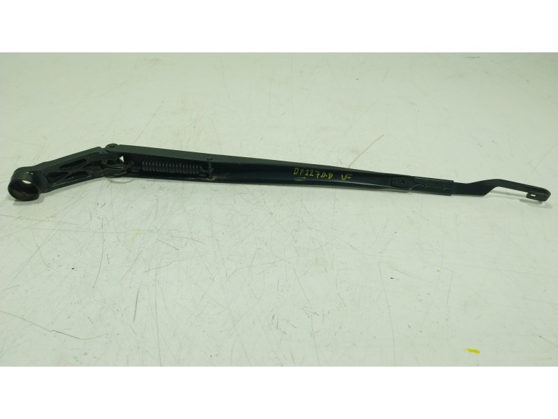 Recambio de brazo limpia delantero derecho para toyota land cruiser prado (_j15_) 2.8 d-4d (gdj150_, gdj155_, gdj150) referencia