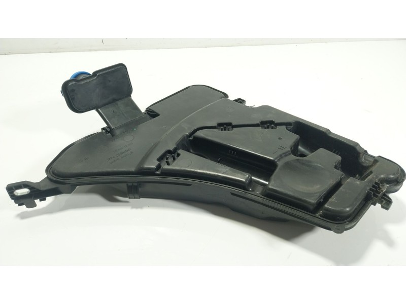 Recambio de deposito limpia para bmw 5 (g30, f90) 530 i mild-hybrid xdrive referencia OEM IAM 61668071739 61668071453 