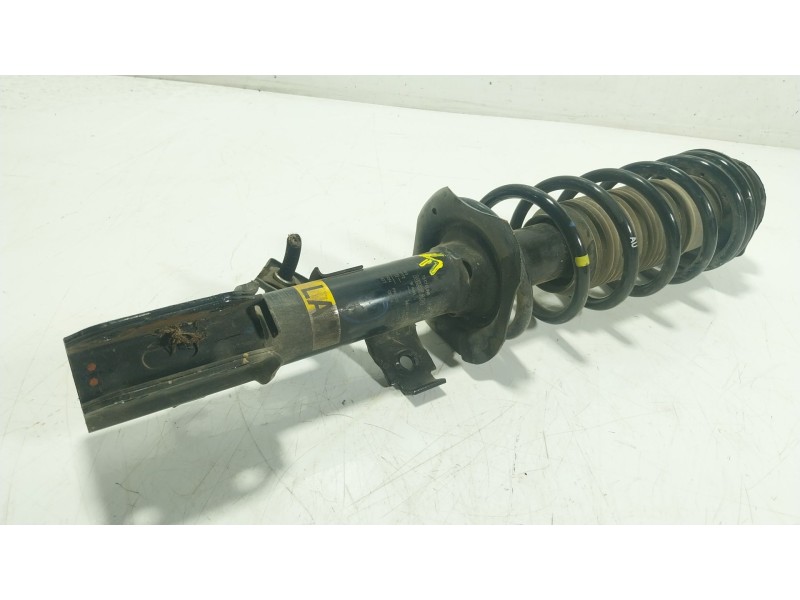 Recambio de amortiguador delantero izquierdo para nissan micra v (k14) 1.0 referencia OEM IAM   