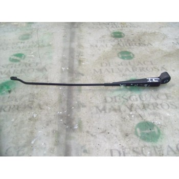 BRAZO LIMPIA DELANTERO DERECHO 