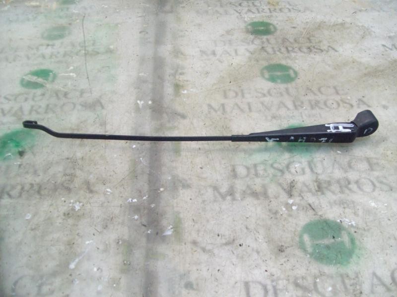 Recambio de brazo limpia delantero derecho para renault clio ii fase ii (b/cb0) authentique referencia OEM IAM   