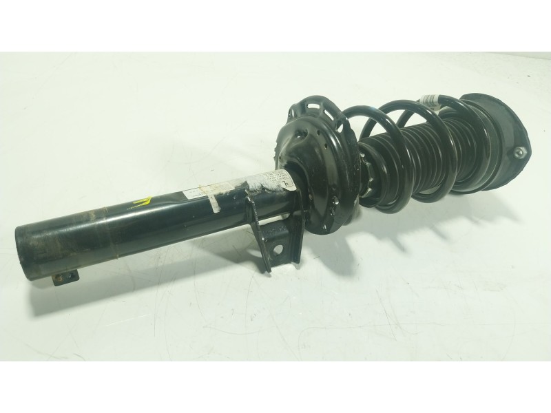 Recambio de amortiguador delantero derecho para seat leon sportstourer (kl8) fr referencia OEM IAM  5WA413023K 