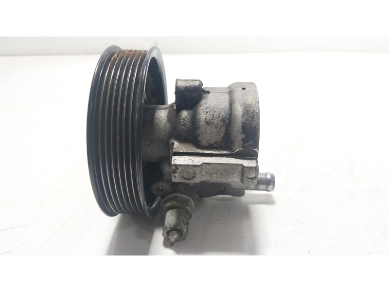 Recambio de bomba direccion para renault trafic ii autobús (jl) 2.0 dci 115 referencia OEM IAM  26146338R 