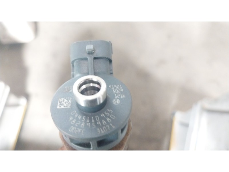 Recambio de inyector para peugeot 2008 i (cu_) 1.5 bluehdi 100 referencia OEM IAM  9828959880 