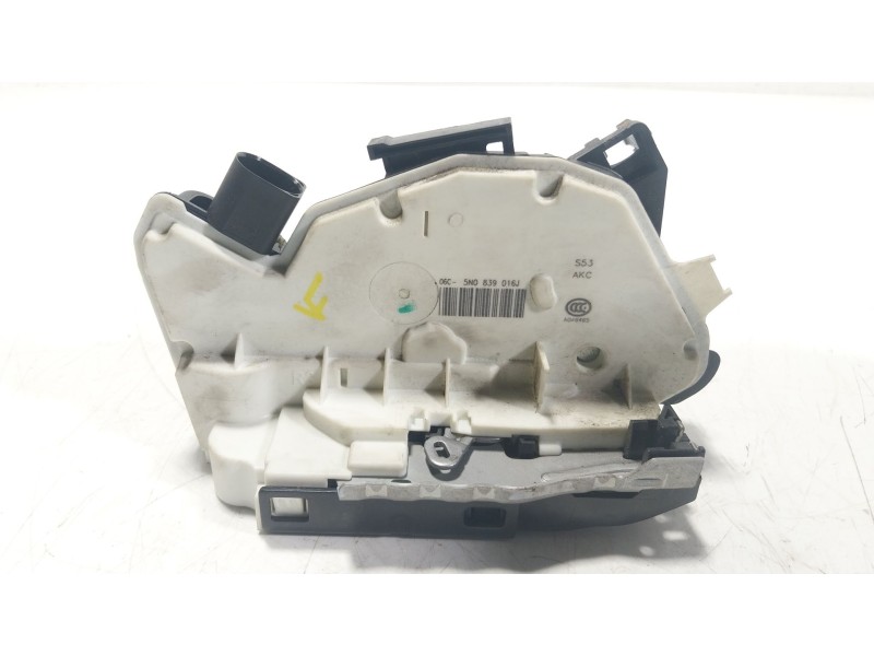 Recambio de cerradura puerta trasera derecha para volkswagen tiguan (5n_) 2.0 tdi referencia OEM IAM  5N0839016J 