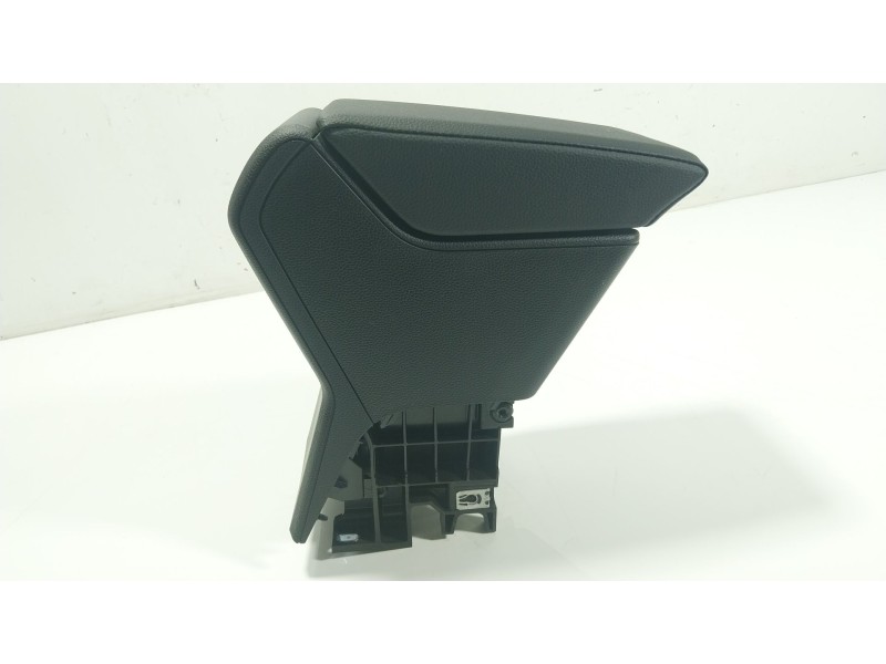 Recambio de apoyabrazos central para seat arona (kj7, kjp) 1.0 tgi referencia OEM IAM 6F0864207AJ 6F0864207AJ 