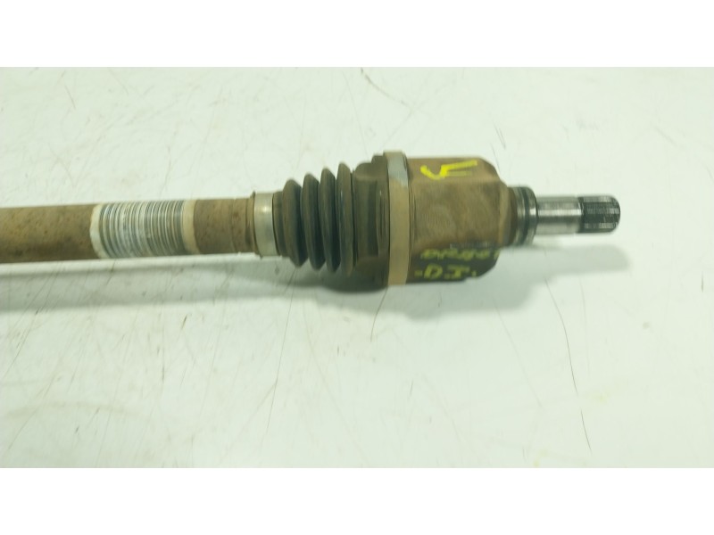 Recambio de transmision izquierda para peugeot partner tepee 1.6 bluehdi 100 referencia OEM IAM 3272LX 9656329380 