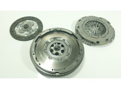 Recambio de kit embrague para seat arona (kj7, kjp) 1.0 tgi referencia OEM IAM 05C141015 05C105266 05C141025A