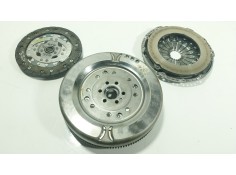 Recambio de kit embrague para seat arona (kj7, kjp) 1.0 tgi referencia OEM IAM 05C141015 05C105266 05C141025A 2