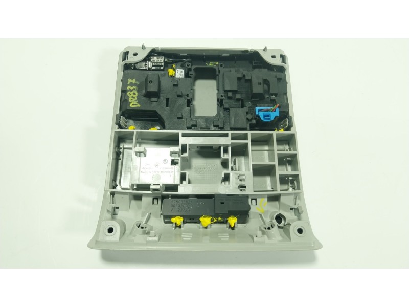 Recambio de piloto interior para seat arona (kj7, kjp) 1.0 tgi referencia OEM IAM 2GA947105S 3B0035711B 