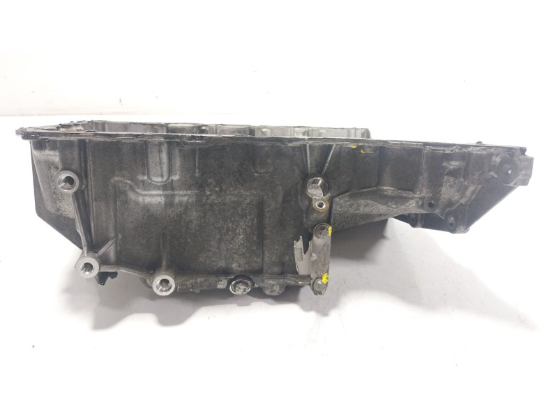 Recambio de carter para mercedes-benz clase cla (w117) 2.1 cdi cat referencia OEM IAM  A6510140000 