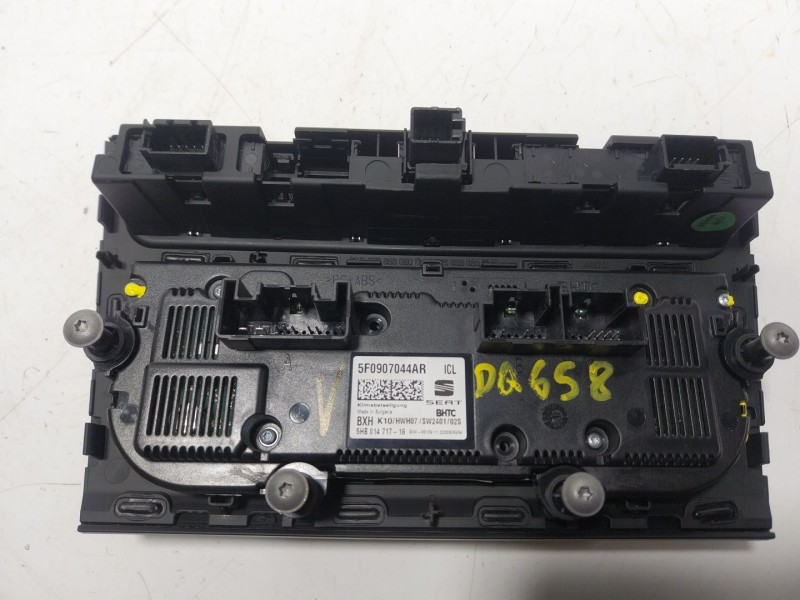 Recambio de mando climatizador para seat ateca (kh7, khp) 1.5 tsi referencia OEM IAM 5F0907044AR 5F0907044AR 