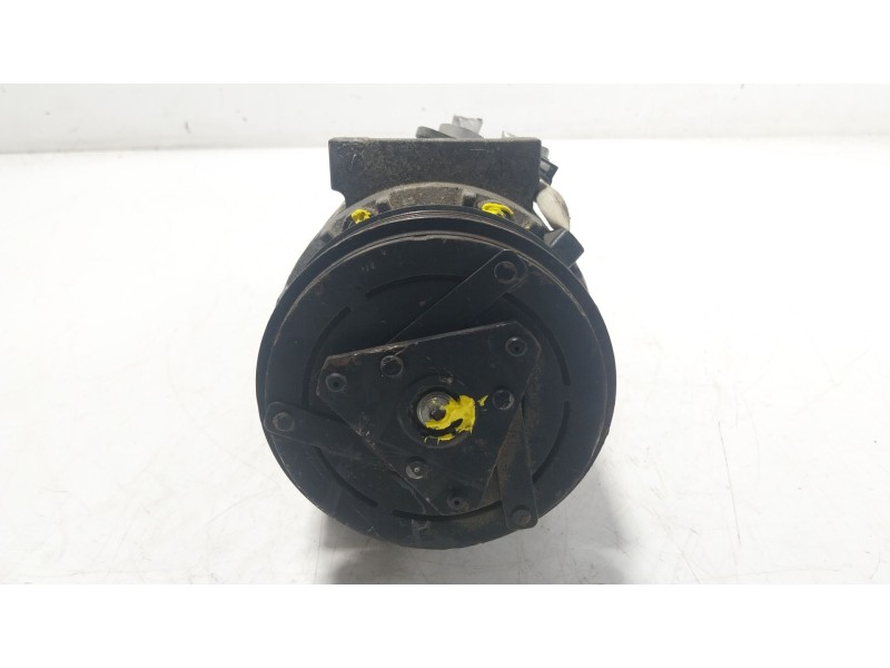 Recambio de compresor aire acondicionado para renault clio iv 1.6 turbo referencia OEM IAM  8200335879C 
