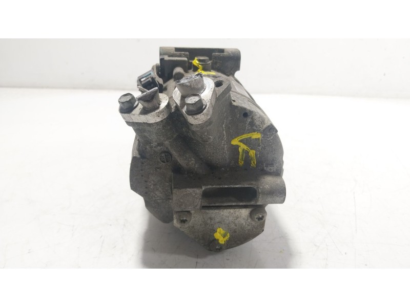 Recambio de compresor aire acondicionado para renault clio iv 1.6 turbo referencia OEM IAM  8200335879C 