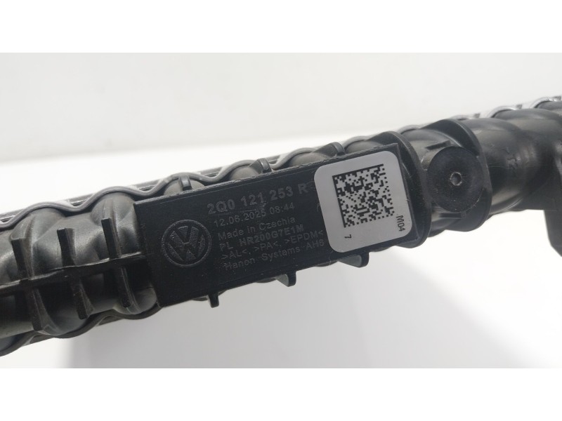 Recambio de radiador agua para seat arona (kj7, kjp) 1.0 tgi referencia OEM IAM 2Q0121253R 2Q0121253R 