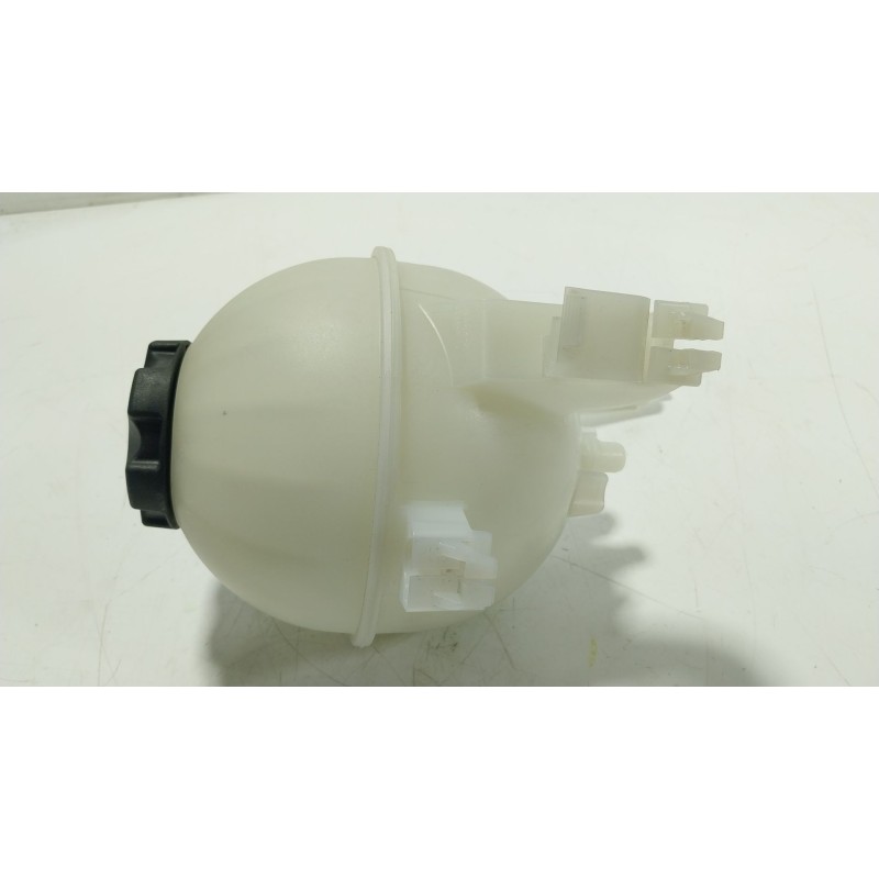 Recambio de deposito expansion para bmw x5 (g05, f95) xdrive 40 d mild-hybrid referencia OEM IAM 17135A6A031 17135A6A031 