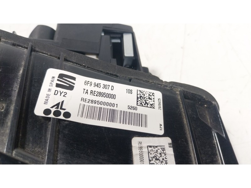 Recambio de piloto trasero izquierdo interior para seat arona (kj7, kjp) 1.0 tsi referencia OEM IAM  6F9945307D 