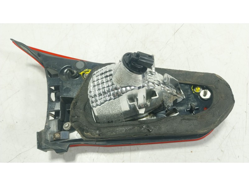 Recambio de piloto trasero derecho interior para mazda 3 (bm, bn) 2.0 referencia OEM IAM   