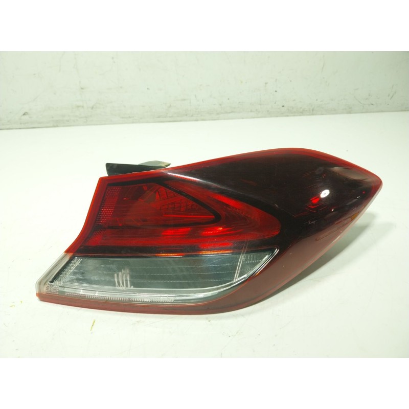 Recambio de piloto trasero derecho para hyundai i30 (pde, pd, pden) 1.0 t-gdi referencia OEM IAM 92402G4400  