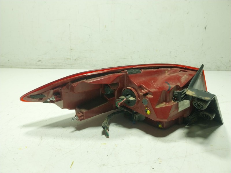 Recambio de piloto trasero derecho para hyundai i30 (pde, pd, pden) 1.0 t-gdi referencia OEM IAM 92402G4400  