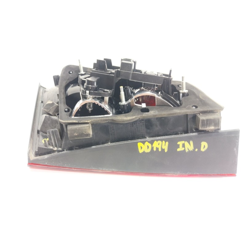 Recambio de piloto trasero derecho interior para audi a3 sportback (8va, 8vf) 1.4 tfsi referencia OEM IAM 8V4945094  8V4945094