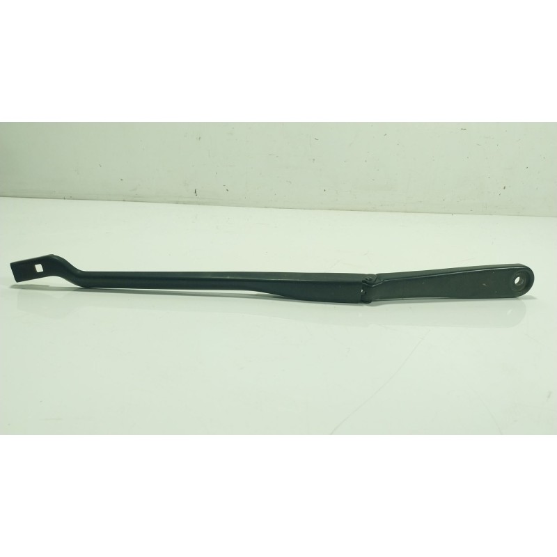 Recambio de brazo limpia delantero izquierdo para bmw 5 (g30, f90) 530 i mild-hybrid xdrive referencia OEM IAM 61619463860  