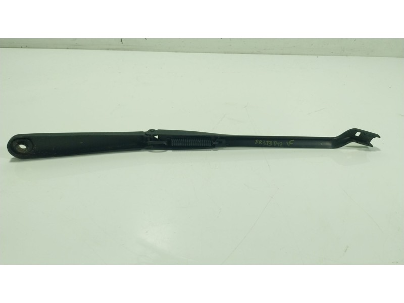 Recambio de brazo limpia delantero izquierdo para bmw 5 (g30, f90) 530 i mild-hybrid xdrive referencia OEM IAM 61619463860  