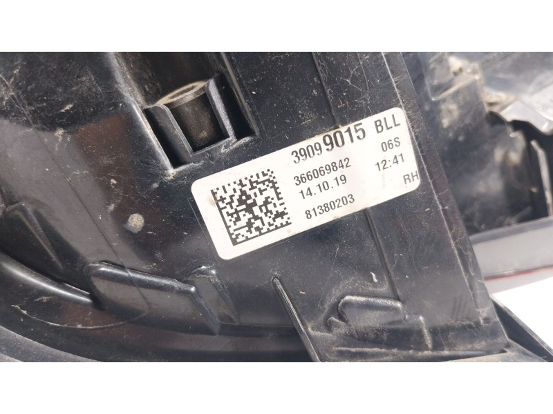 Recambio de piloto trasero derecho para opel astra k (b16) 1.2 turbo (68) referencia OEM IAM  39099015 