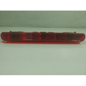 PILOTO TRASERO CENTRAL 927003W000 