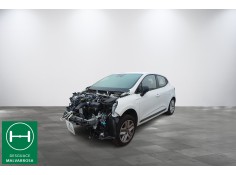 renault clio v (b7_) del año 2024