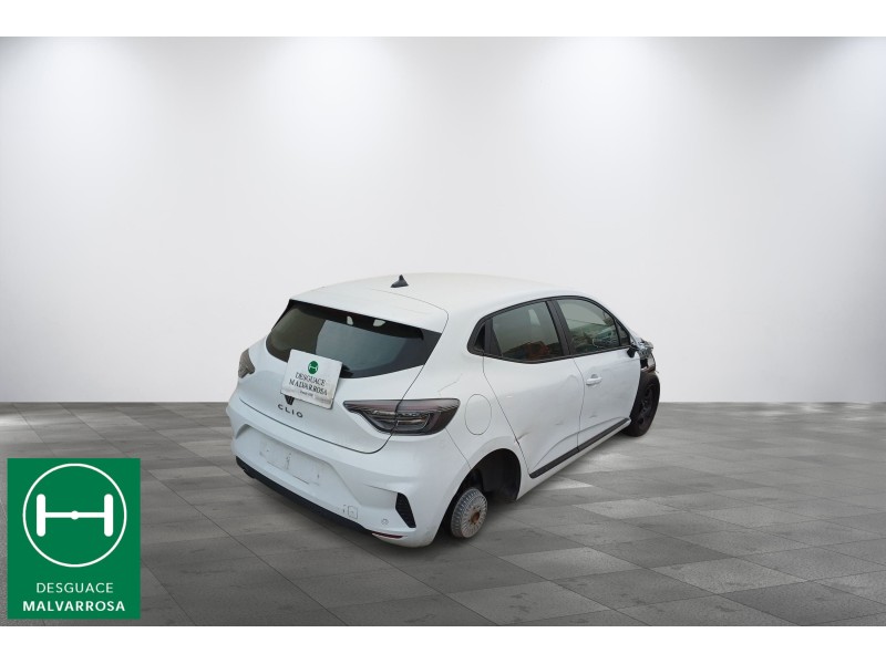 renault clio v (b7_) del año 2024