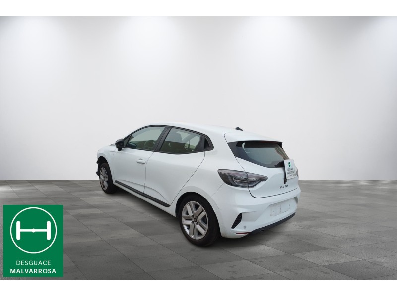renault clio v (b7_) del año 2024