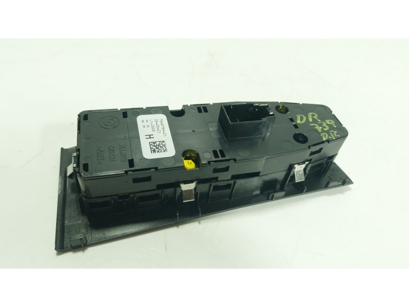 Recambio de mando elevalunas delantero izquierdo para bmw 2 gran coupe (f44) 216 d referencia OEM IAM  79487840 