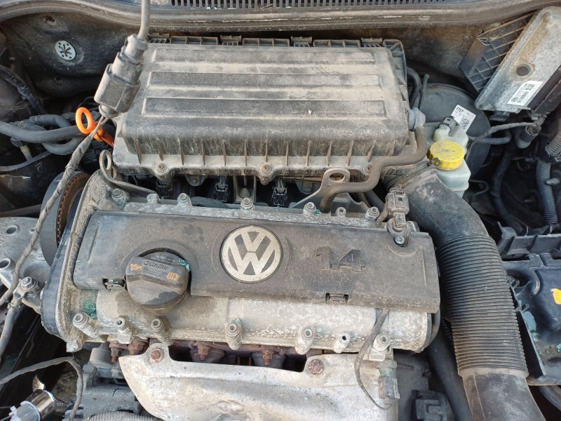 volkswagen polo v (6r1, 6c1) del año 2010