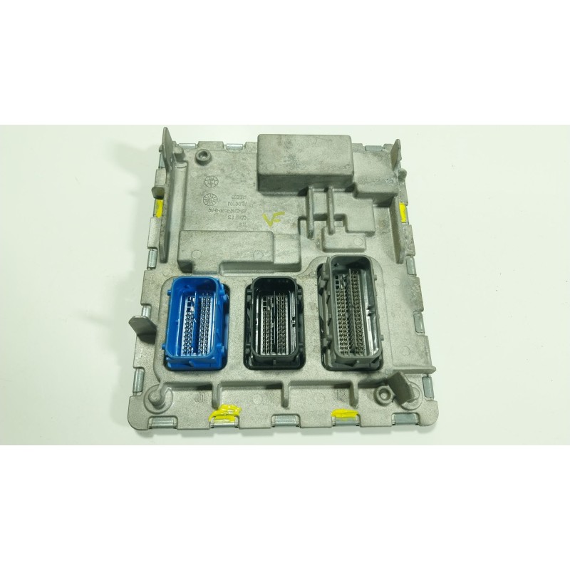 Recambio de centralita motor uce para opel astra k (b16) 1.2 turbo (68) referencia OEM IAM  127066680 