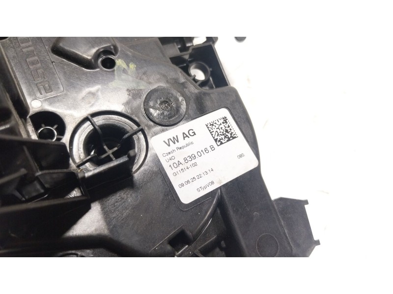 Recambio de cerradura puerta trasera derecha para seat arona (kj7, kjp) 1.0 tsi referencia OEM IAM  10A839016B 