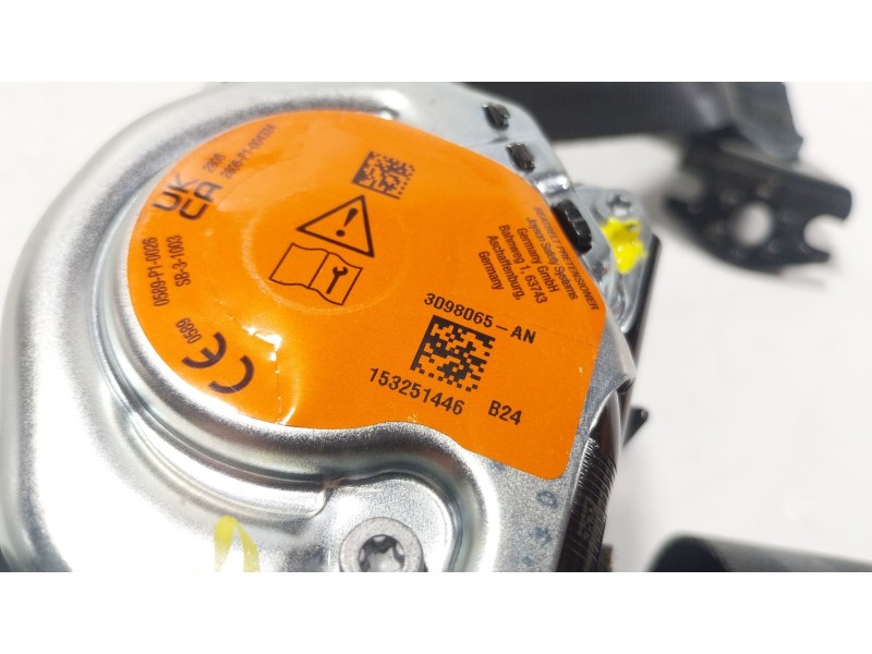 Recambio de cinturon seguridad trasero derecho para seat arona (kj7, kjp) 1.0 tsi referencia OEM IAM  153251446 