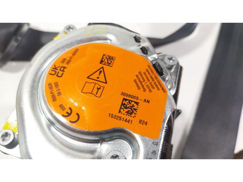 Recambio de cinturon seguridad trasero izquierdo para seat arona (kj7, kjp) 1.0 tsi referencia OEM IAM  153251441 